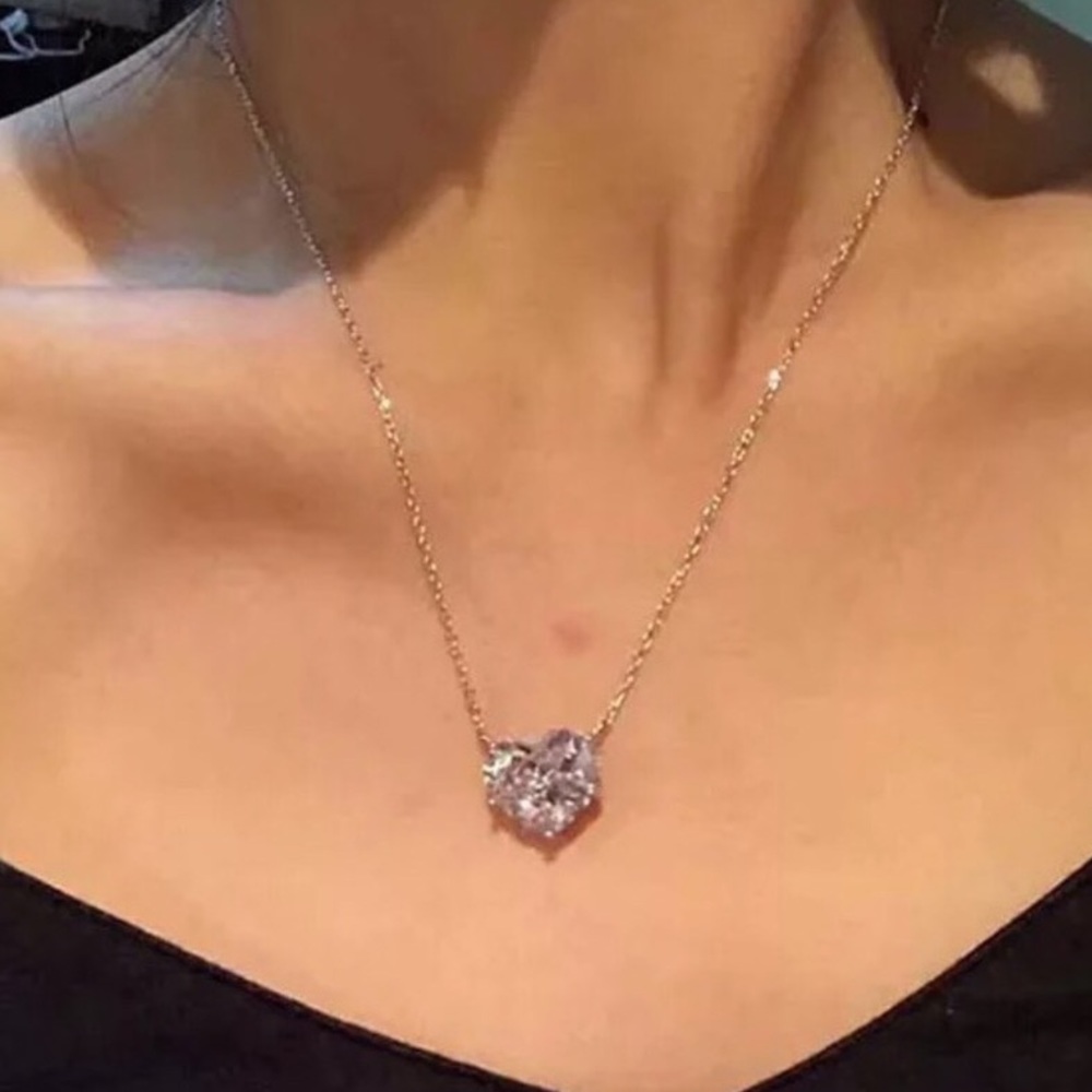 12ct Solitaire Heart Necklace - Picture 12 of 16